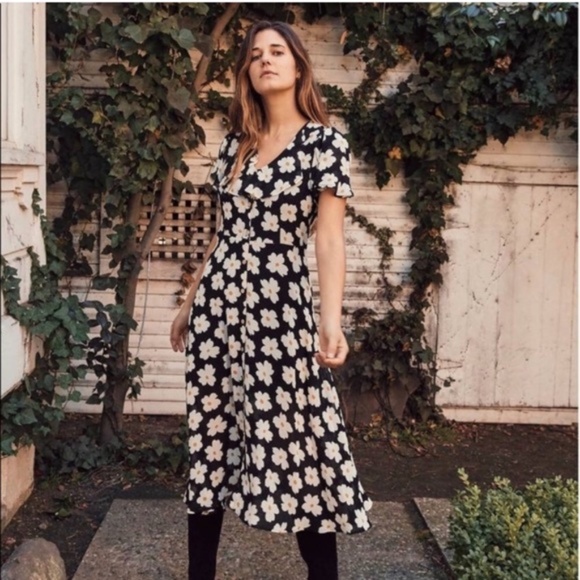 Christy Dawn Daisy Dress in English Daisy Small EUC Black Button Ruffle - Picture 5 of 13